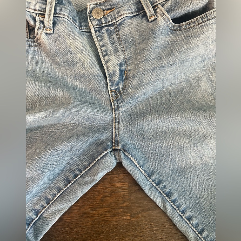 Levi’s Jeans - Picture 5 of 6